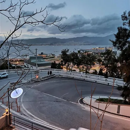 بيت ضيافة Variante Mansion With Spectacular Views إزمير