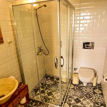 بيت ضيافة Variante Mansion With Spectacular Views إزمير