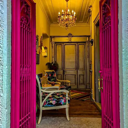 بيت ضيافة Variante Mansion With Spectacular Views إزمير